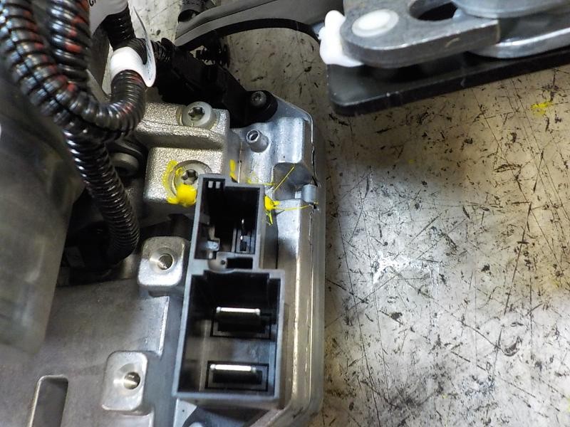 Recambio de columna direccion para skoda fabia 1.0 mpi referencia OEM IAM 6C1423510AE 6C1423510AE 