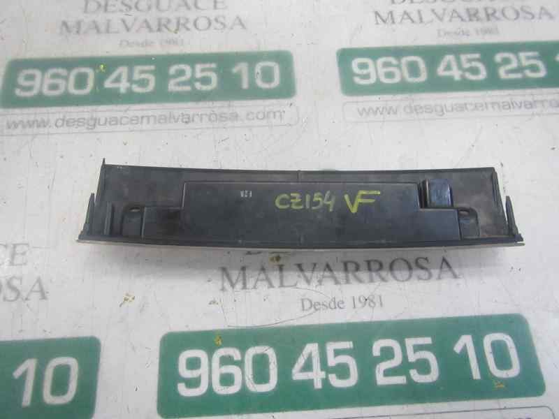 Recambio de piloto trasero central para ford c-max (cb3) 1.6 tdci cat referencia OEM IAM   