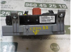 Recambio de caja reles / fusibles para fiat linea (110) 1.4 cat referencia OEM IAM 51889217 51825658  2