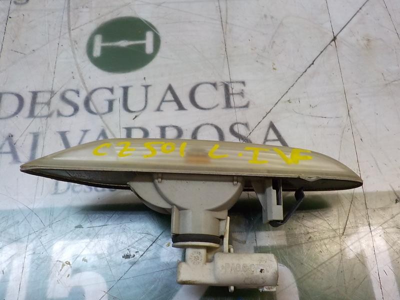 Recambio de piloto lateral izquierdo para bmw serie 1 berlina (e81/e87) 118d referencia OEM IAM 63137253325  