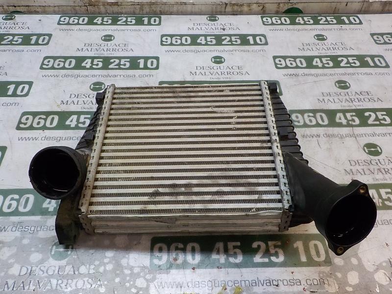Recambio de intercooler para volkswagen touareg (7la) tdi v10 referencia OEM IAM 7P6145804F  