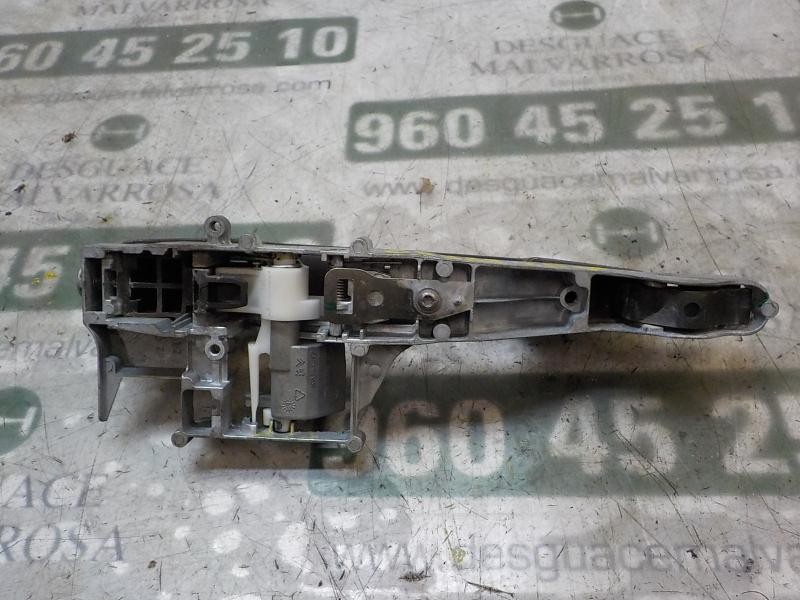 Recambio de maneta exterior trasera derecha para peugeot 308 1.6 16v hdi referencia OEM IAM 9101GH  
