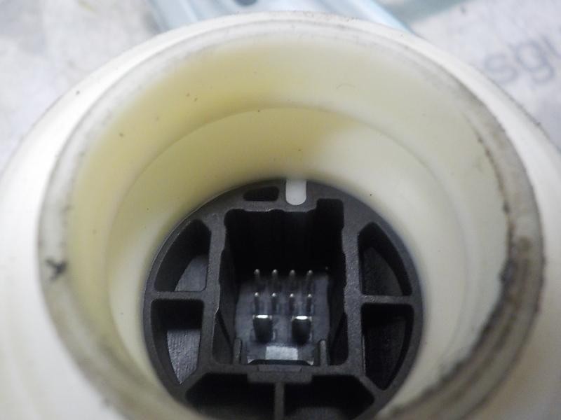 Recambio de elevalunas trasero izquierdo para toyota auris 1.8 16v (híbrido) referencia OEM IAM 6984002430 857100240B 