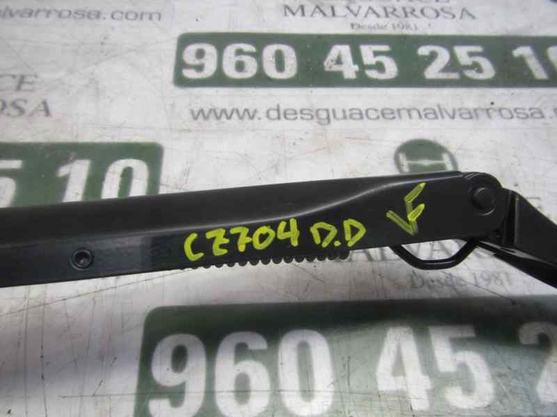 Recambio de brazo limpia delantero derecho para toyota prius+ 1.8 16v (híbrido) referencia OEM IAM 8521147151  