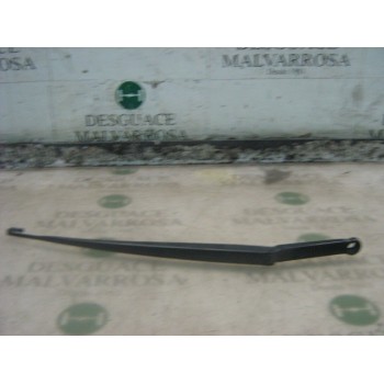 BRAZO LIMPIA DELANTERO DERECHO 61617007128 
