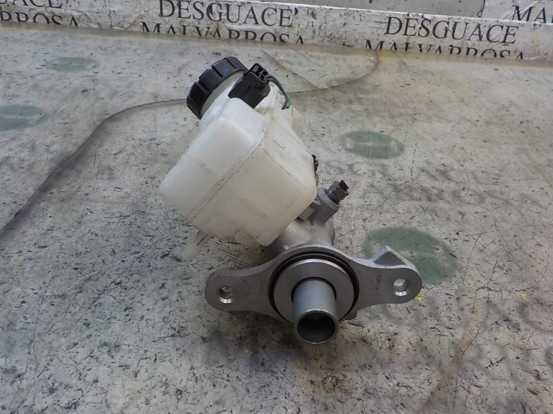 Recambio de bomba freno para renault clio iv 1.5 dci diesel fap referencia OEM IAM 460111938R  