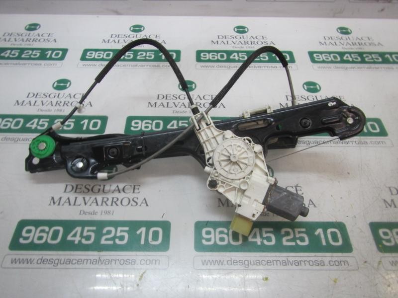 Recambio de elevalunas delantero derecho para bmw serie 1 berlina (e81/e87) 118d referencia OEM IAM 51337138466  