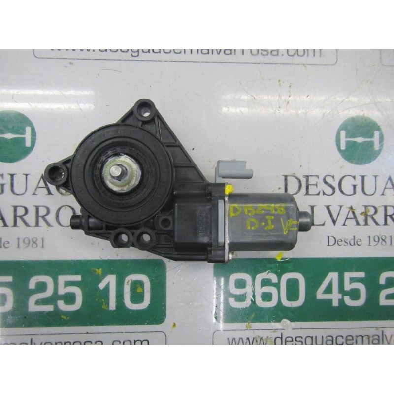 Recambio de motor elevalunas delantero izquierdo para hyundai i30 1.6 crdi cat referencia OEM IAM 824502R000  