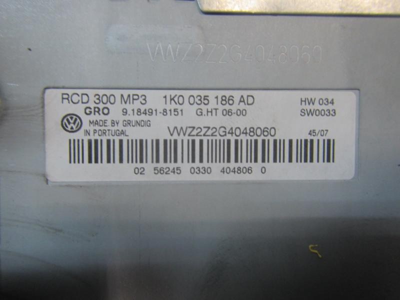 Recambio de sistema audio / radio cd para volkswagen golf v berlina (1k1) 1.9 tdi referencia OEM IAM   