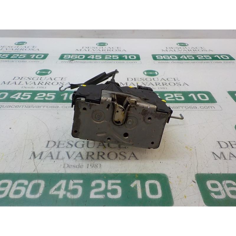 Recambio de cerradura puerta delantera derecha para opel corsa d selective referencia OEM IAM   