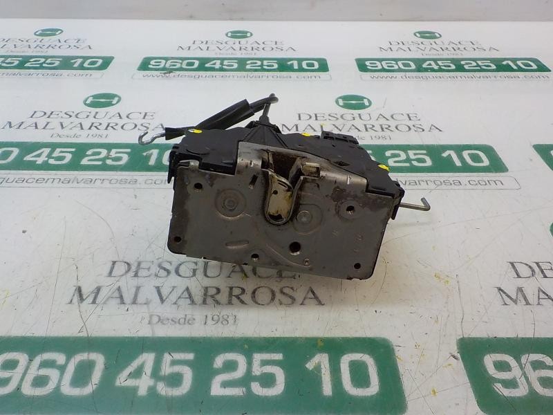 Recambio de cerradura puerta delantera derecha para opel corsa d selective referencia OEM IAM   