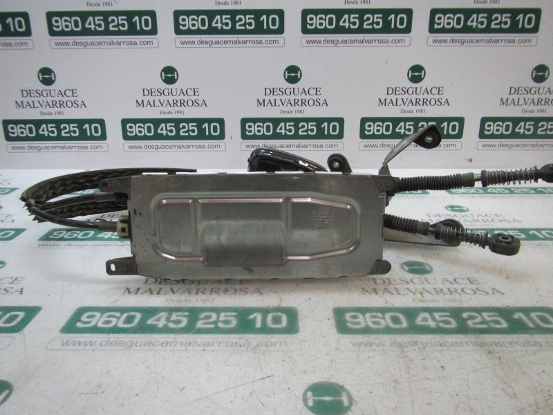 Recambio de palanca cambio para seat leon (1p1) stylance / style referencia OEM IAM 1K0711061A  