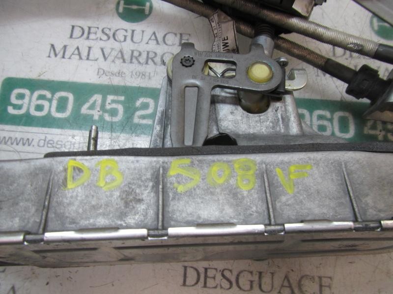 Recambio de palanca cambio para seat leon (1p1) stylance / style referencia OEM IAM 1K0711061A  