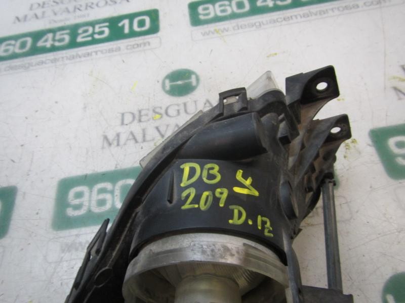 Recambio de faro antiniebla izquierdo para opel insignia berlina edition referencia OEM IAM 13226828  