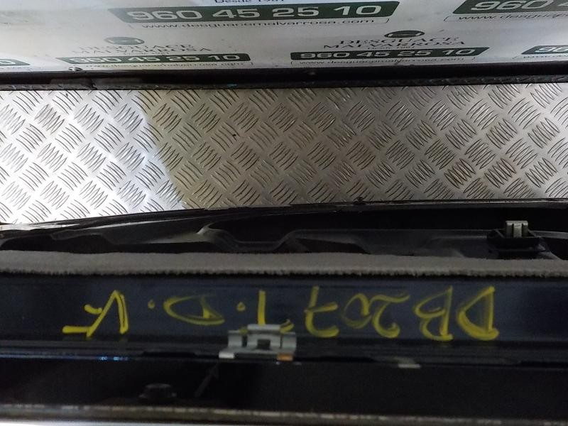 Recambio de puerta trasera derecha para bmw serie 5 touring (e61) 520d referencia OEM IAM 41527158502  