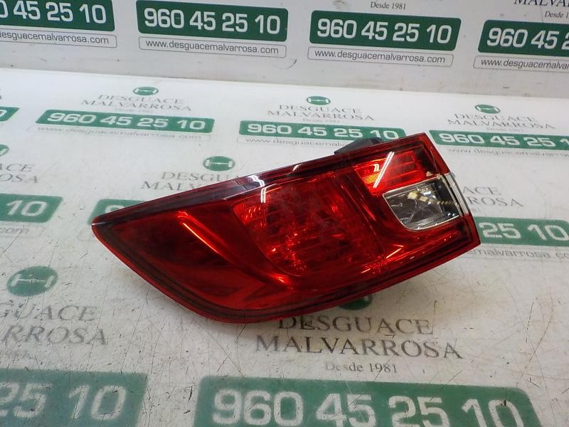 Recambio de piloto trasero izquierdo para renault clio iv societé referencia OEM IAM 265553752R  