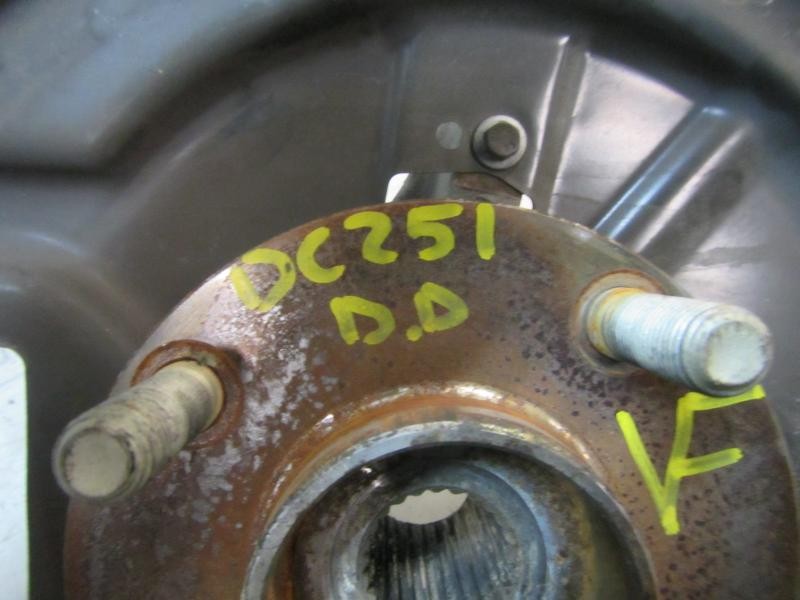 Recambio de mangueta delantera derecha para ford fiesta (ccn) titanium referencia OEM IAM 1822686  