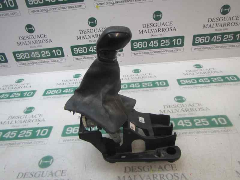 Recambio de palanca cambio para peugeot 208 1.2 12v vti referencia OEM IAM 9808161480  