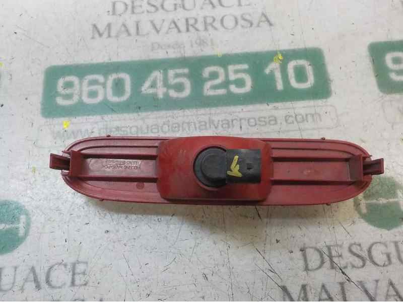Recambio de piloto trasero central para mini mini (r56) 1.6 16v diesel cat referencia OEM IAM 63246946904  