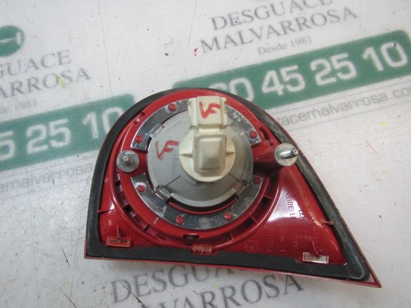 Recambio de piloto trasero izquierdo interior para volkswagen golf v berlina (1k1) highline referencia OEM IAM   