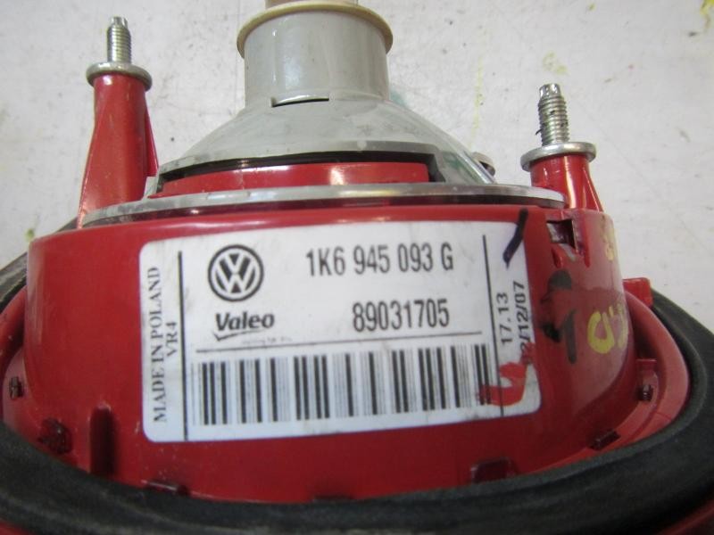 Recambio de piloto trasero izquierdo interior para volkswagen golf v berlina (1k1) highline referencia OEM IAM   