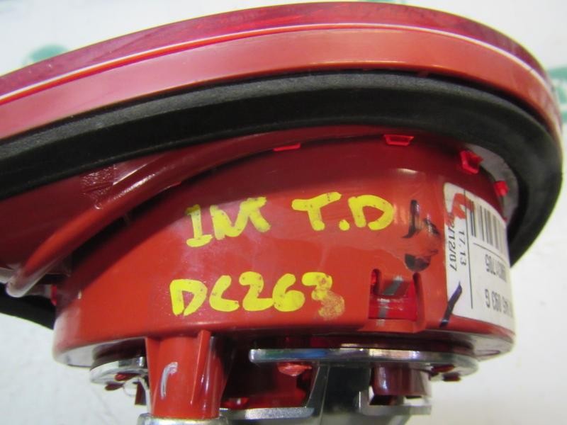 Recambio de piloto trasero izquierdo interior para volkswagen golf v berlina (1k1) highline referencia OEM IAM   