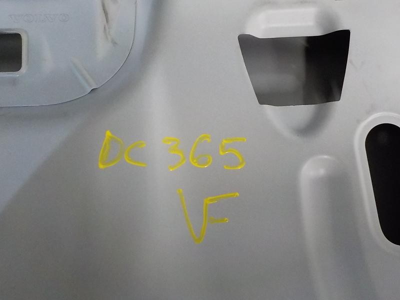 Recambio de capot trasero para volvo s40 berlina 1.8 cat referencia OEM IAM 31335491  