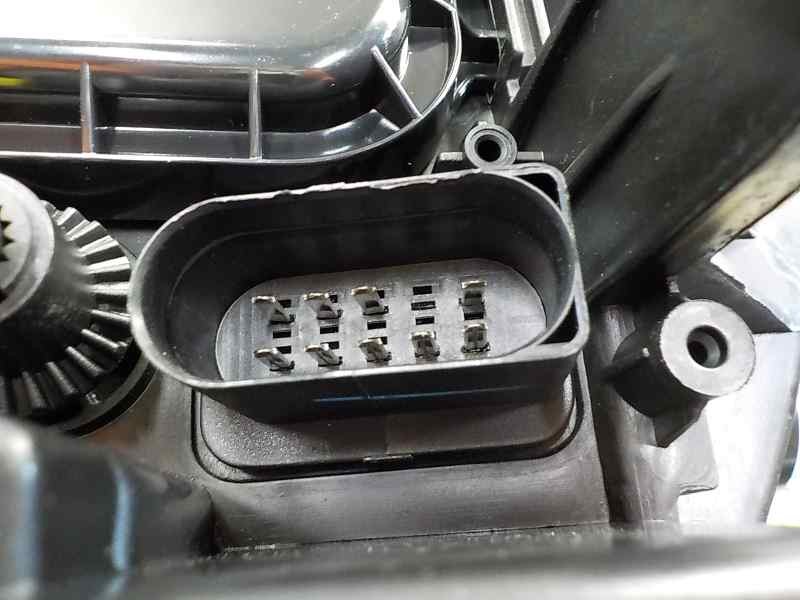 Recambio de faro izquierdo para seat ibiza (6j5) 1.2 12v referencia OEM IAM  ST0354924 