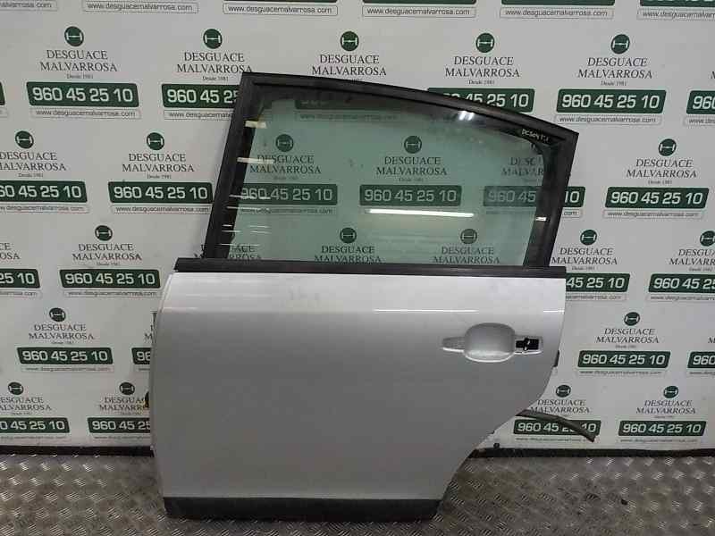 Recambio de puerta trasera izquierda para citroën c4 berlina 1.6 16v referencia OEM IAM   