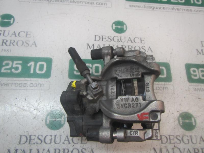 Recambio de pinza freno trasera derecha para volkswagen golf vii lim. (5g1) bluemotion referencia OEM IAM 8V0615424D 5Q0615406EE