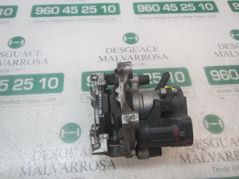 Recambio de pinza freno trasera derecha para volkswagen golf vii lim. (5g1) bluemotion referencia OEM IAM 8V0615424D 5Q0615406EE