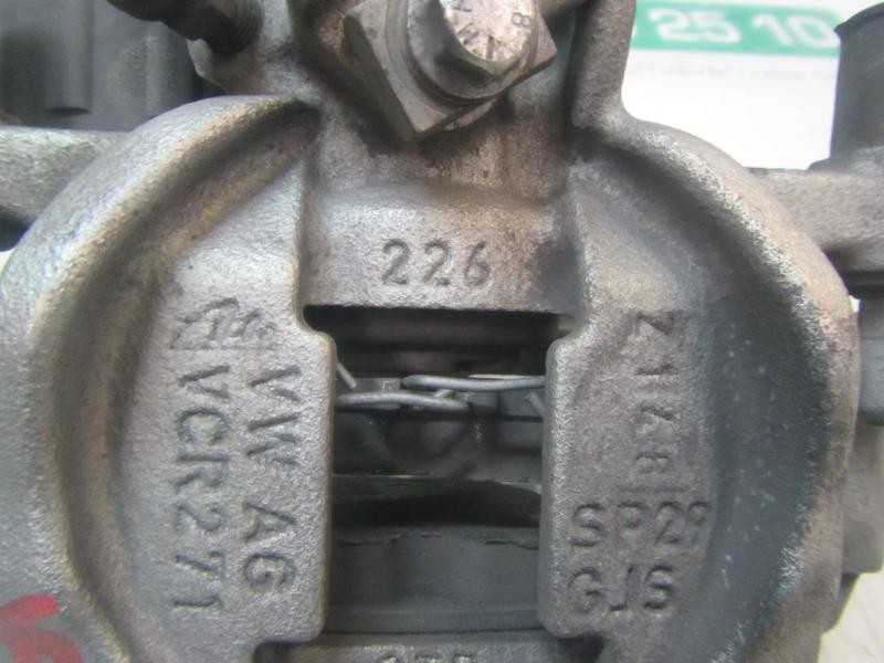 Recambio de pinza freno trasera derecha para volkswagen golf vii lim. (5g1) bluemotion referencia OEM IAM 8V0615424D 5Q0615406EE