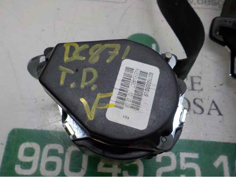 Recambio de cinturon seguridad trasero derecho para volkswagen golf vi variant (aj5) advance referencia OEM IAM 1K9857806RAA 607