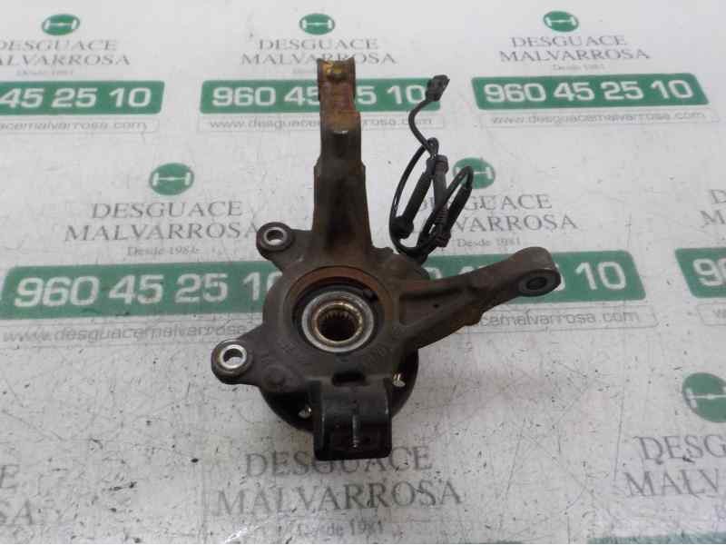 Recambio de mangueta delantera derecha para dacia sandero ambiance referencia OEM IAM 400146275R  