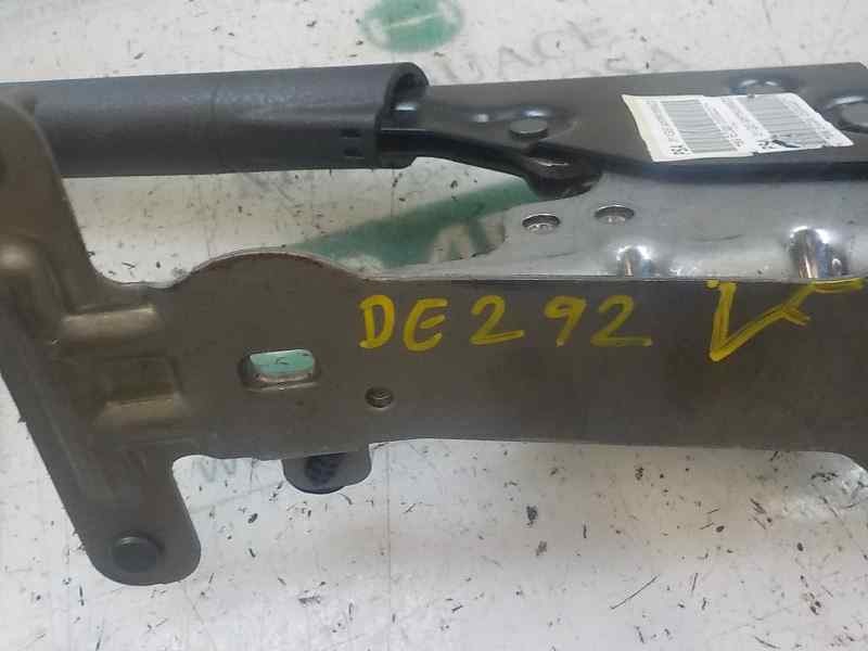Recambio de palanca freno de mano para peugeot 208 1.4 hdi fap referencia OEM IAM 4701H2 96760386ZD 