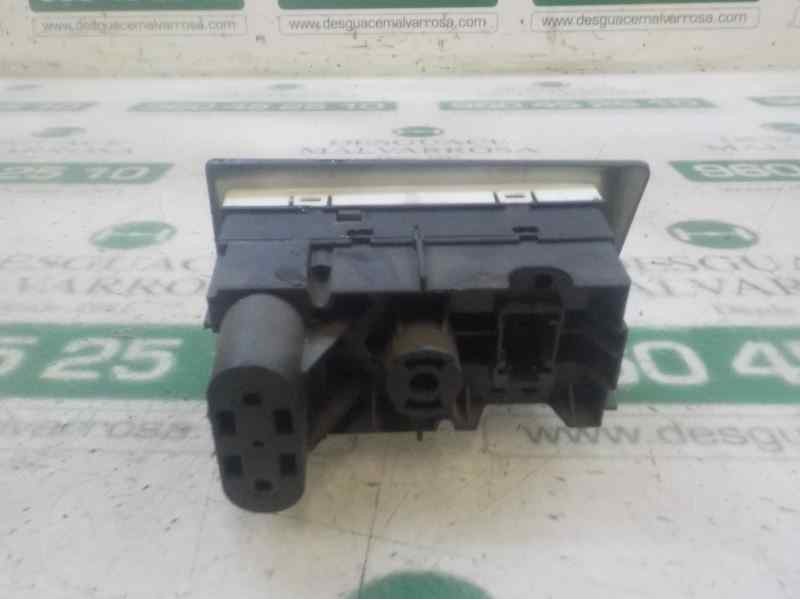 Recambio de mando luces para opel zafira b 1.9 cdti referencia OEM IAM   