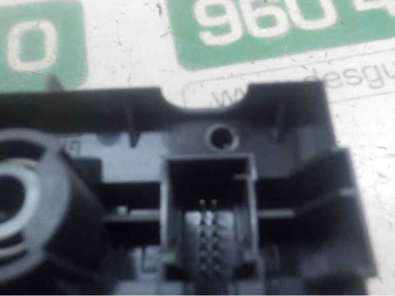 Recambio de mando luces para opel zafira b 1.9 cdti referencia OEM IAM   
