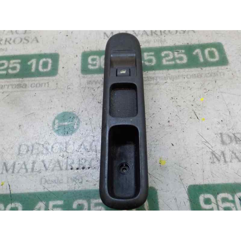 Recambio de mando elevalunas delantero derecho para peugeot 3008 1.6 hdi fap referencia OEM IAM   