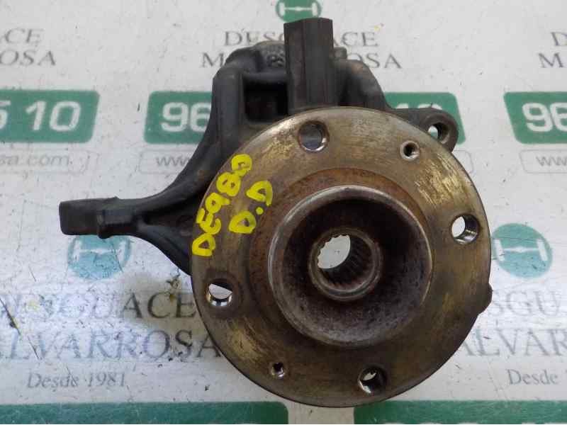 Recambio de mangueta delantera derecha para peugeot 208 active referencia OEM IAM   