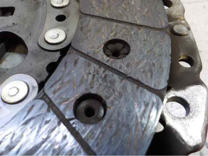 Recambio de kit embrague para bmw serie 3 berlina (e90) 2.0 turbodiesel cat referencia OEM IAM 21208631809  