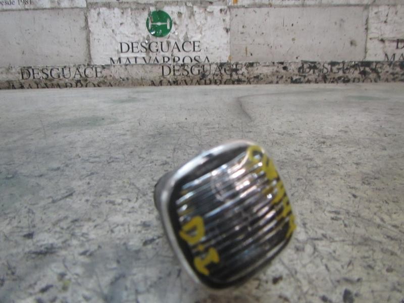 Recambio de piloto lateral izquierdo para skoda fabia (5j2 ) 1.2 12v referencia OEM IAM 1U0949127B  