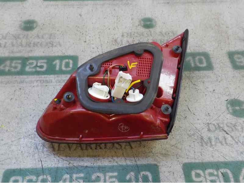 Recambio de piloto trasero izquierdo interior para kia cee´d 1.4 cat referencia OEM IAM 92403A2020  