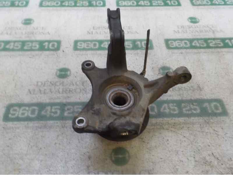 Recambio de mangueta delantera derecha para dacia duster 1.5 dci diesel fap cat referencia OEM IAM 8200881829  