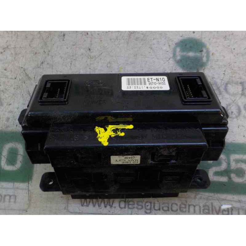 Recambio de pantalla multifuncion para kia pro_cee´d 2.0 crdi referencia OEM IAM 957101H100 957101H100 