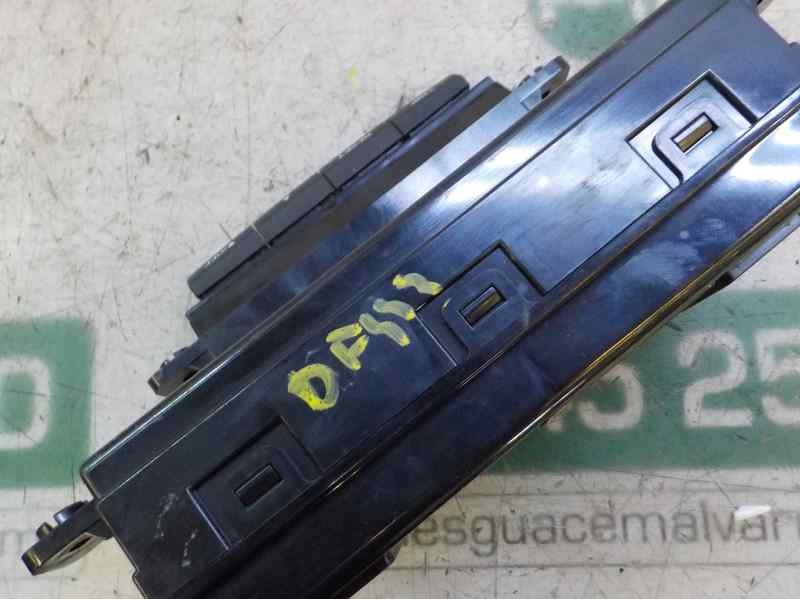 Recambio de pantalla multifuncion para kia pro_cee´d 2.0 crdi referencia OEM IAM 957101H100 957101H100 