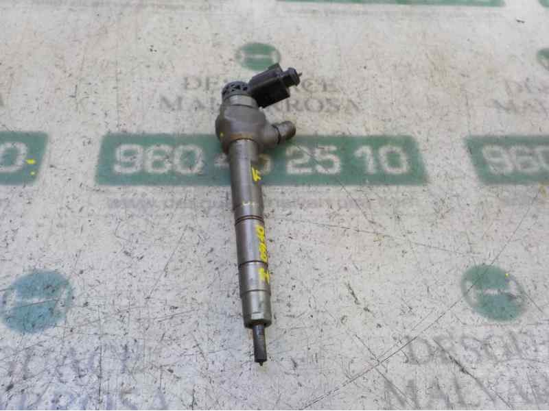 Recambio de inyector para volkswagen golf vii lim. (5g1) 2.0 tdi referencia OEM IAM 04L130277AK 04L130277E 