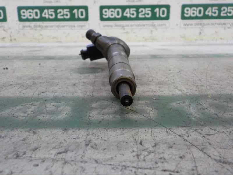 Recambio de inyector para volkswagen golf vii lim. (5g1) 2.0 tdi referencia OEM IAM 04L130277AK 04L130277E 