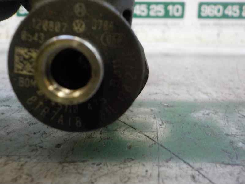 Recambio de inyector para volkswagen golf vii lim. (5g1) 2.0 tdi referencia OEM IAM 04L130277AK 04L130277E 