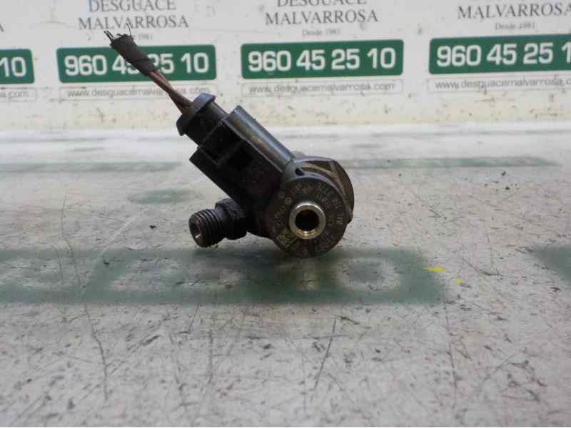 Recambio de inyector para volkswagen golf vii lim. (5g1) 2.0 tdi referencia OEM IAM 04L130277AK 04L130277E 