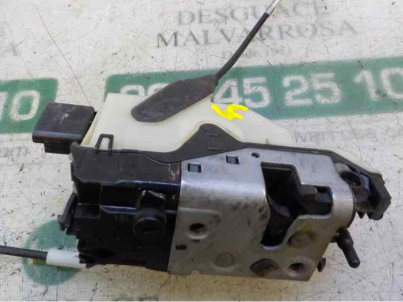 Recambio de cerradura puerta delantera derecha para peugeot 208 1.6 blue-hdi fap referencia OEM IAM 9688079980 9688079980 